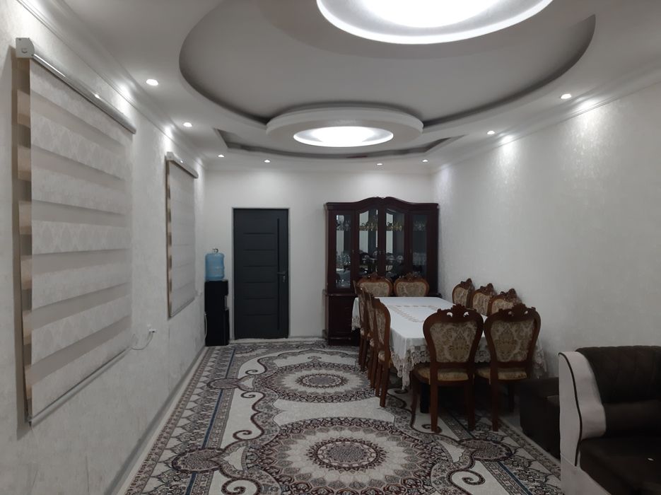 Uy sotiladi arzon va sifatli