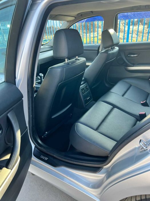 BMW 320d 163кс Комби