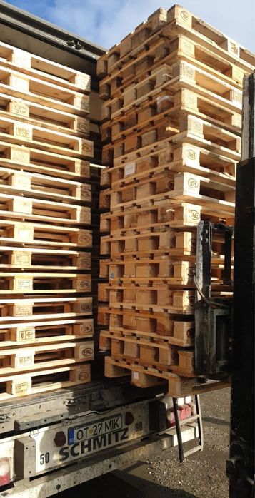 Vand euro paleti din lemn