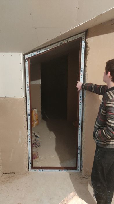 Akfa Alumin va Pvx profillaridan sifatli va arzon ewik va romlar