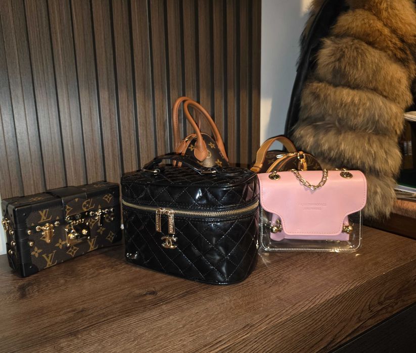 Дамска чанта Louis vuitton