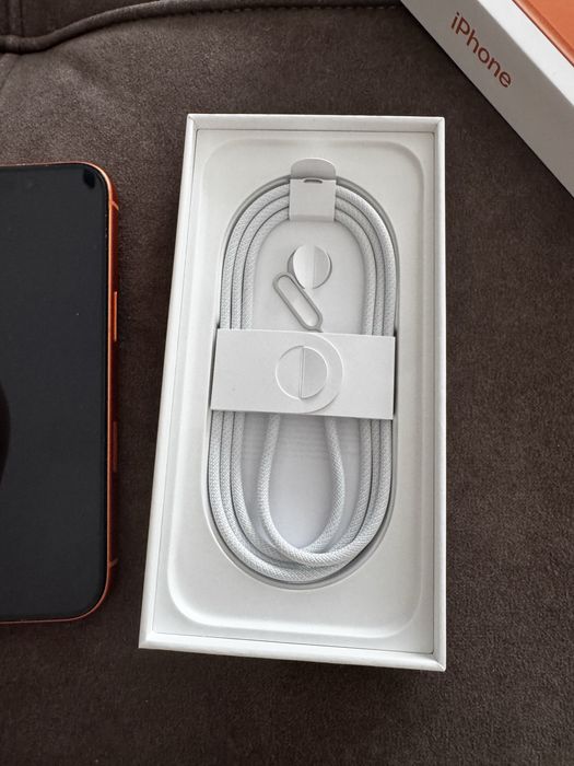 Продам 17 про использовали месяц