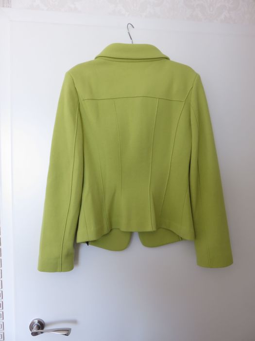 Костюм Marc Cain с къса пола, S, нов