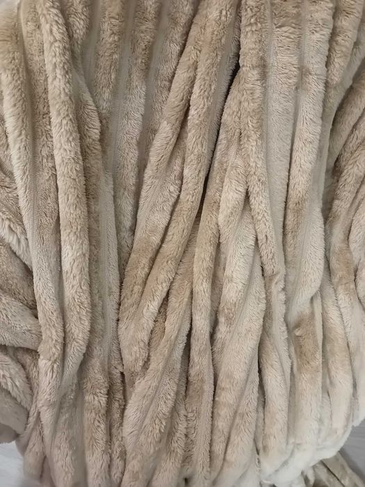 230x200 Luxurious Sherpe Throw Cafea cu Lapte