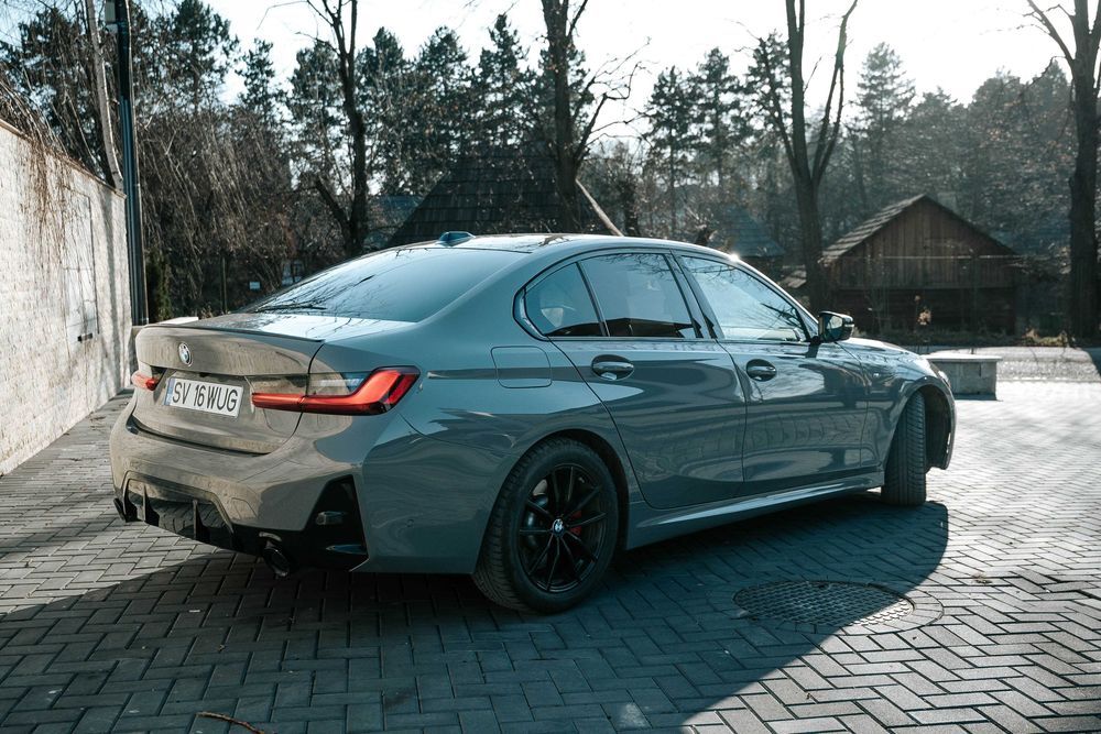 BMW 3 Series 2024 — imagine 2