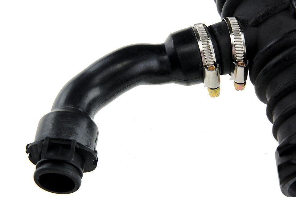 Furtun aer Ford Focus 1.6 Tdci, Mazda 3 Bk 1.6 Di 2004- Volvo C30 1.6d 2006-, S40 2 1.6d 2005-, V50 1.6d 2005-, NTY GPP-FR-002