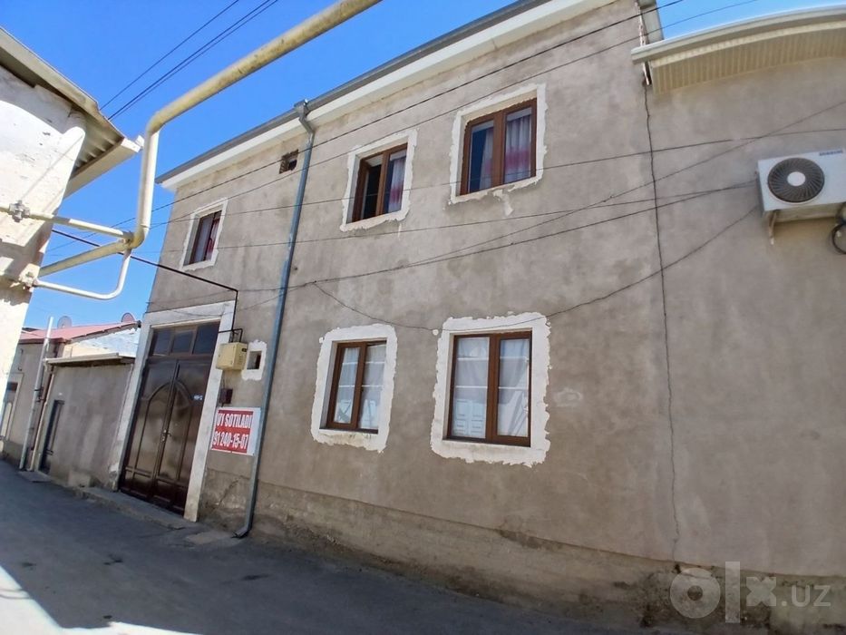 Buxoro Hovli eski shaharda sotiladi