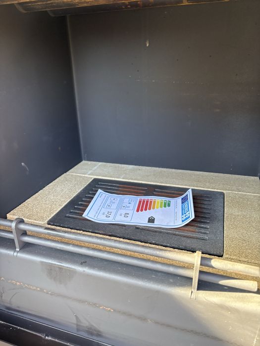 De vanzare Termosemineu 25 KW AQUA PLUS  NOU