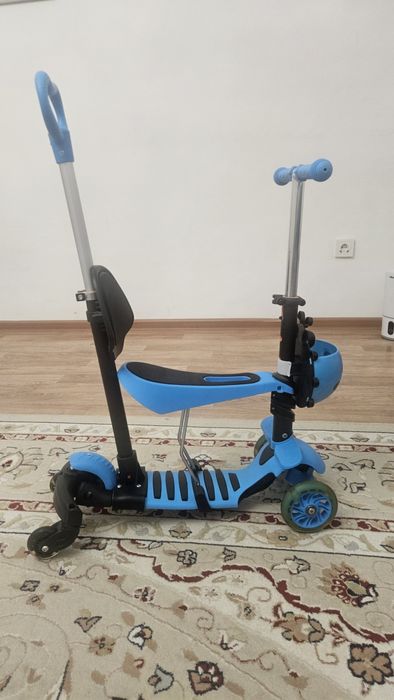 Продам детский самокат