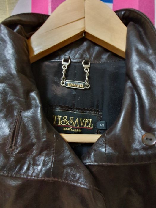 Продам кожаное пальто