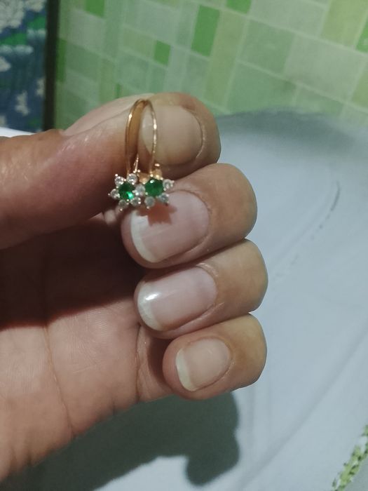 Продам серёжки золото
