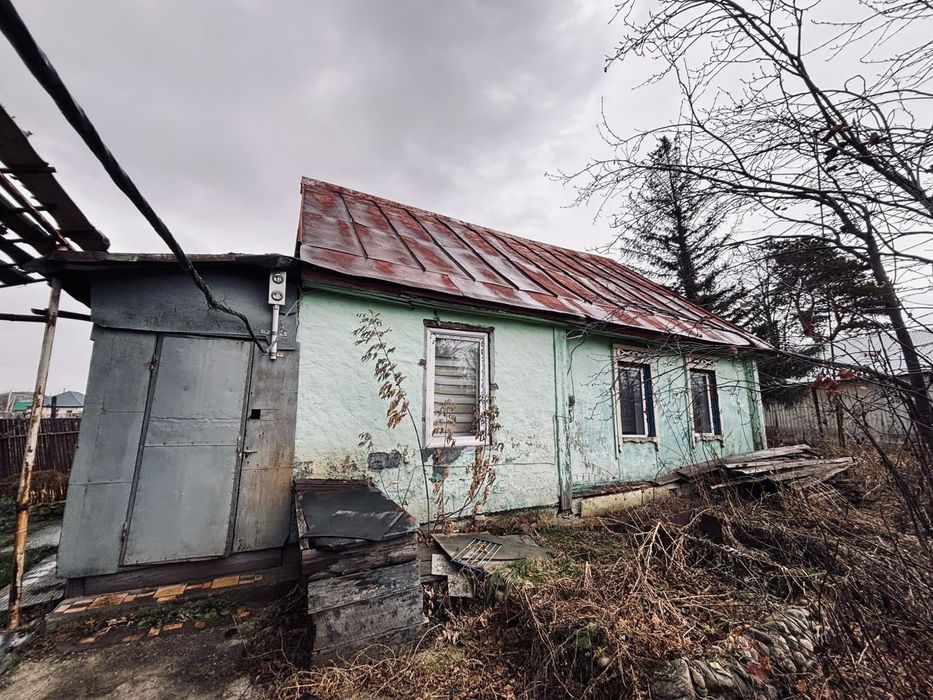 Продам дом 3 комнаты и кухня