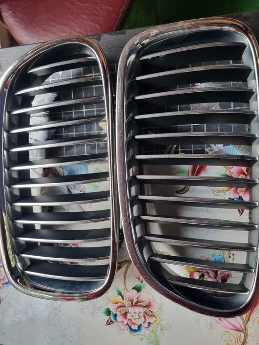vand grile originale BMW