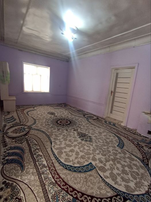 Yangiyo‘lda hovli sotiladi