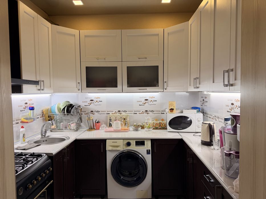 Продаётся своя 2\4\4