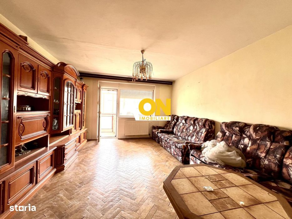 Apartament 3 Camere | DECOMANDAT | 71 mp | Zona Cetate — fotografia 1