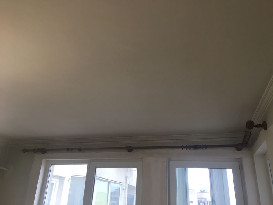 Декоративна дървена релса за перде