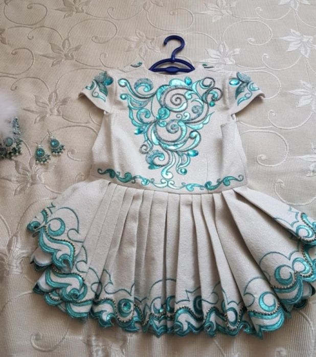 Продам национальный костюм