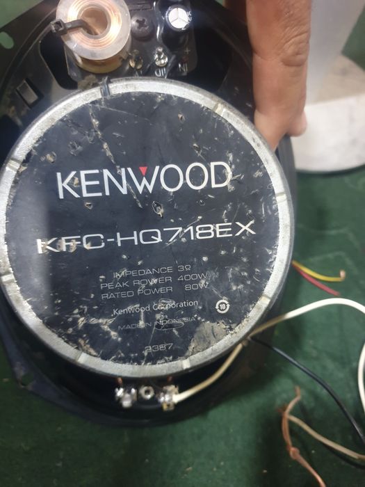 Kenwood 718 sotiladi