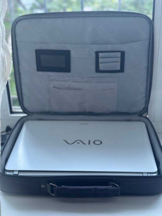 Ноутбук Sony VAIO 15