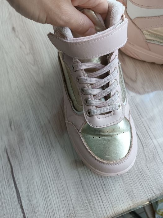 Високи маратонки за момиче