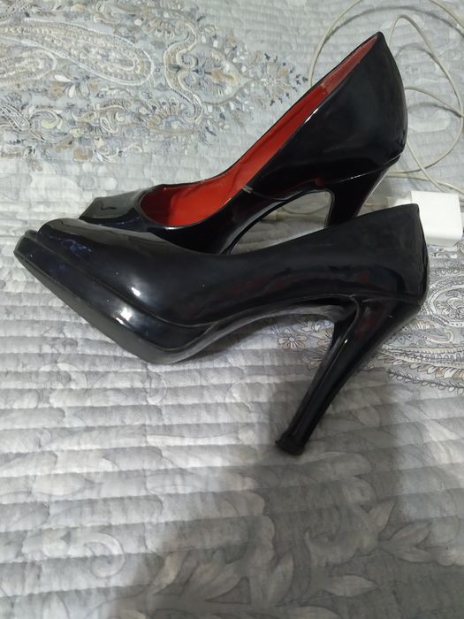 Кожаная обувь—туфли ботиночки,туфли черные