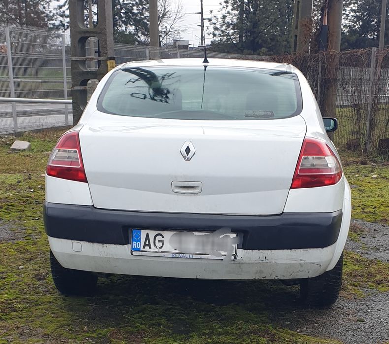 Renault megane 2 1.4 benzina 3500 lei