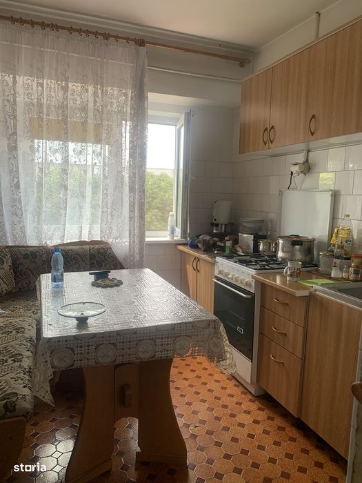 Inel 2/Eliberari-Apart 3 cam dec 64mp et 4/4 liber pret 95.000 euro
