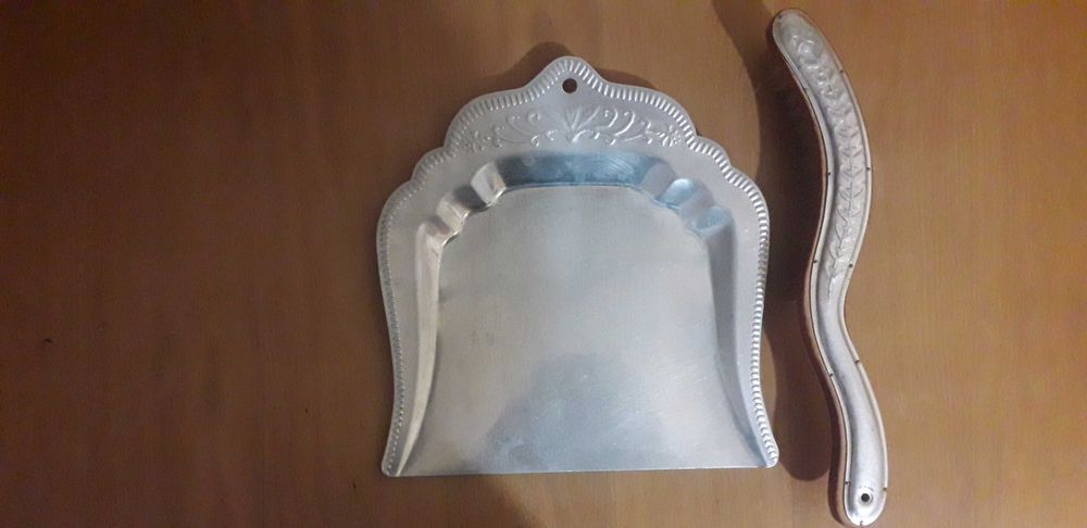 Set faras + perie masa foarte vechi