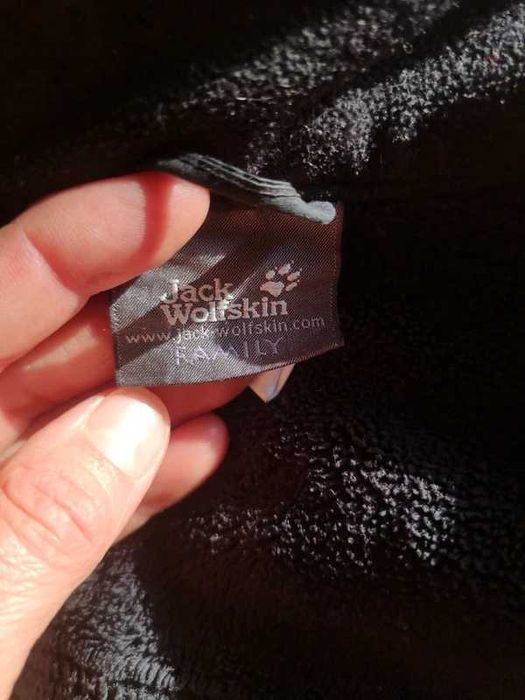 Jacheta groasa, 10-11ani,Jack Wolfskin
1