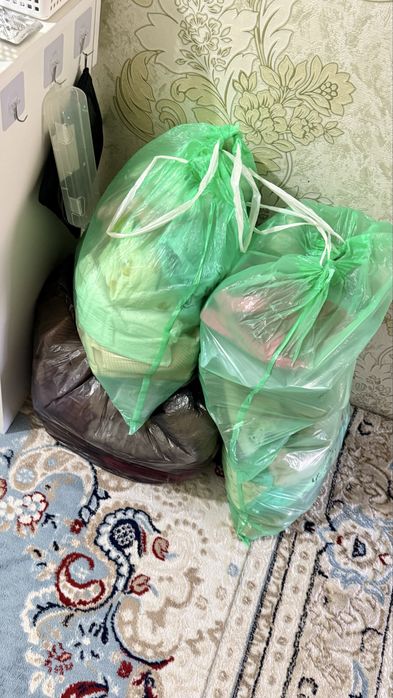 Отдам даром вещи для девочки 4-6 лет