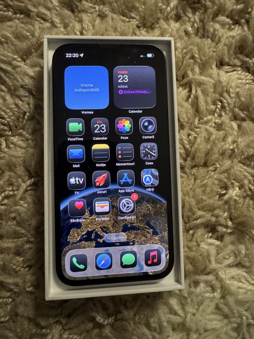 iPhone 13 negru  preț fix 950!