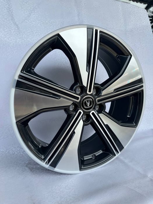 Комплект дисков Чанган r19/5x114.3