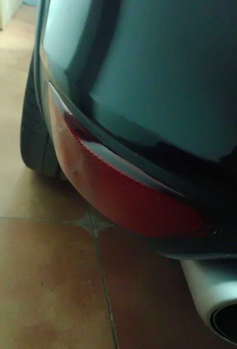 Рефлектор за задната броня Porsche Cayenne Порше Кайен светлоотразител