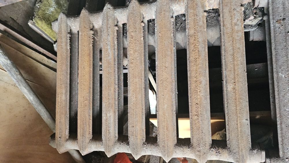 Продам Радиаторы чугунные