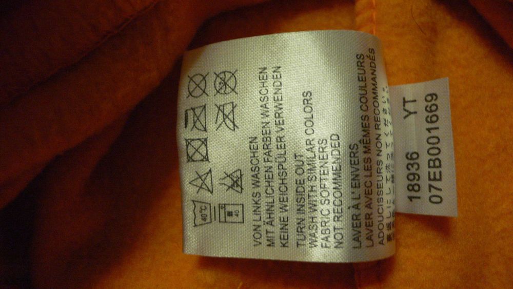 Зимни/Ски шапки, ръкавици:Jack Wolfskin,Napapijri,Reusch,ESKA-GoreTex