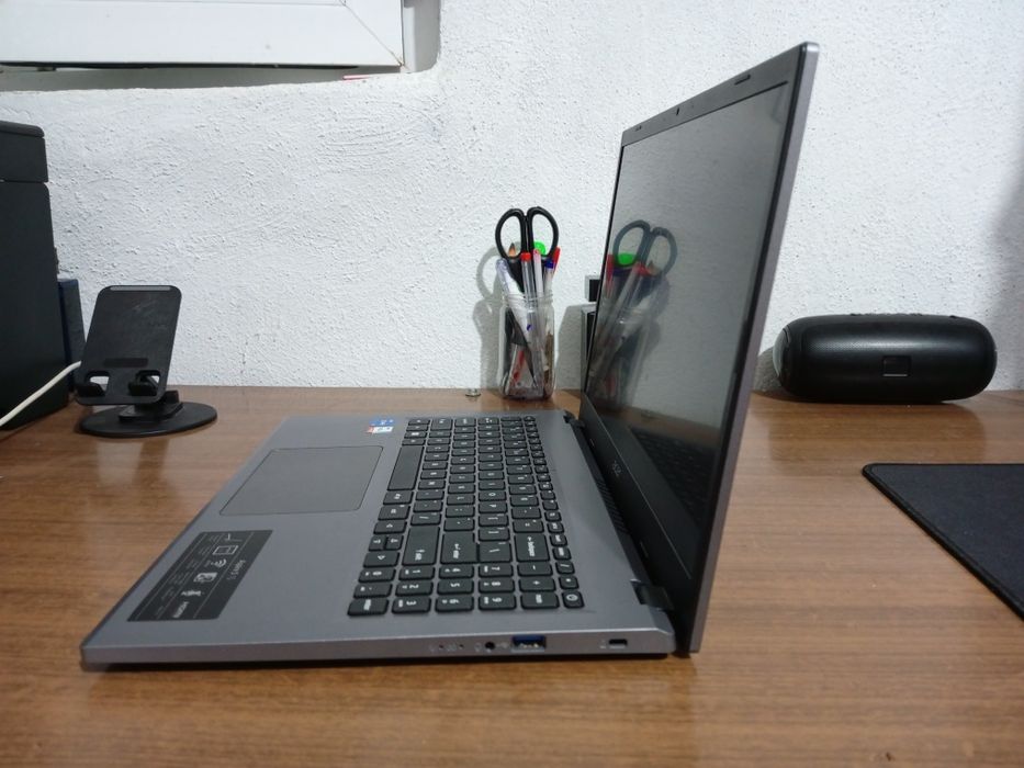 Acer core i5 8/512 GB sotiladi. Holati: 1 oy ishlatilgan, yangi.