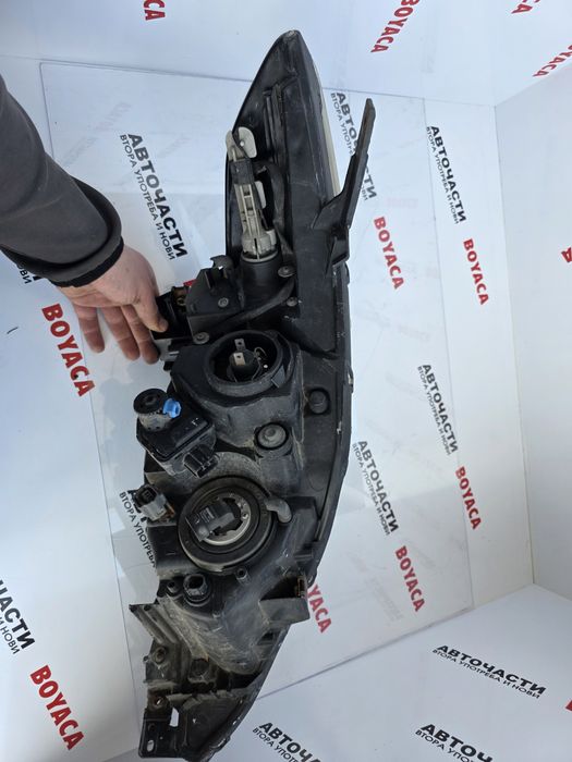 Ляв фар Mazda 5 05-010г