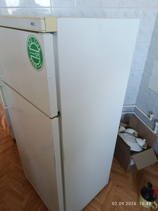 Холодильник б/у     .