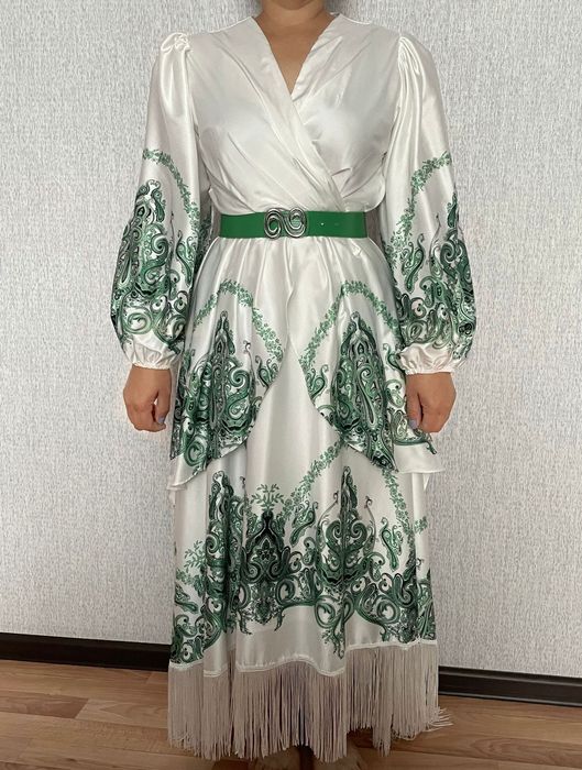 Продам платье вечернее