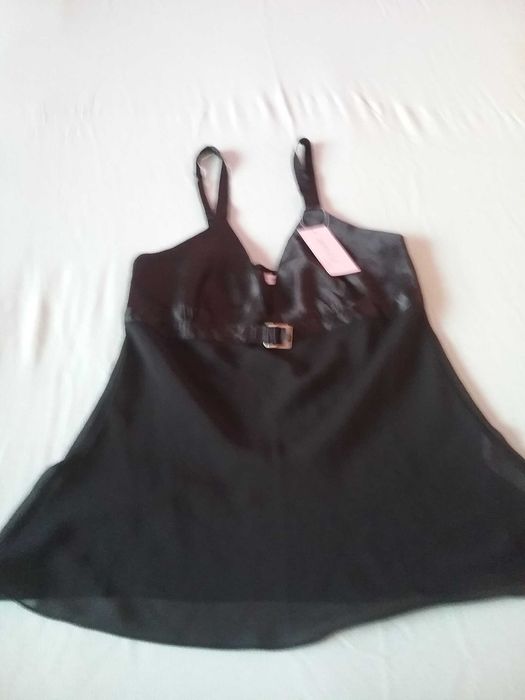 Vând Lenjerie de Noapte  Satin Marimea L