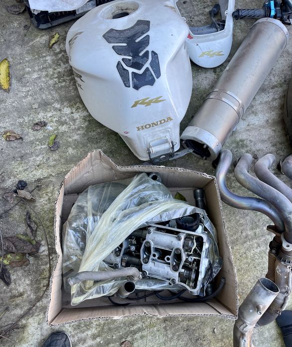 Honda 954 900rr Piese