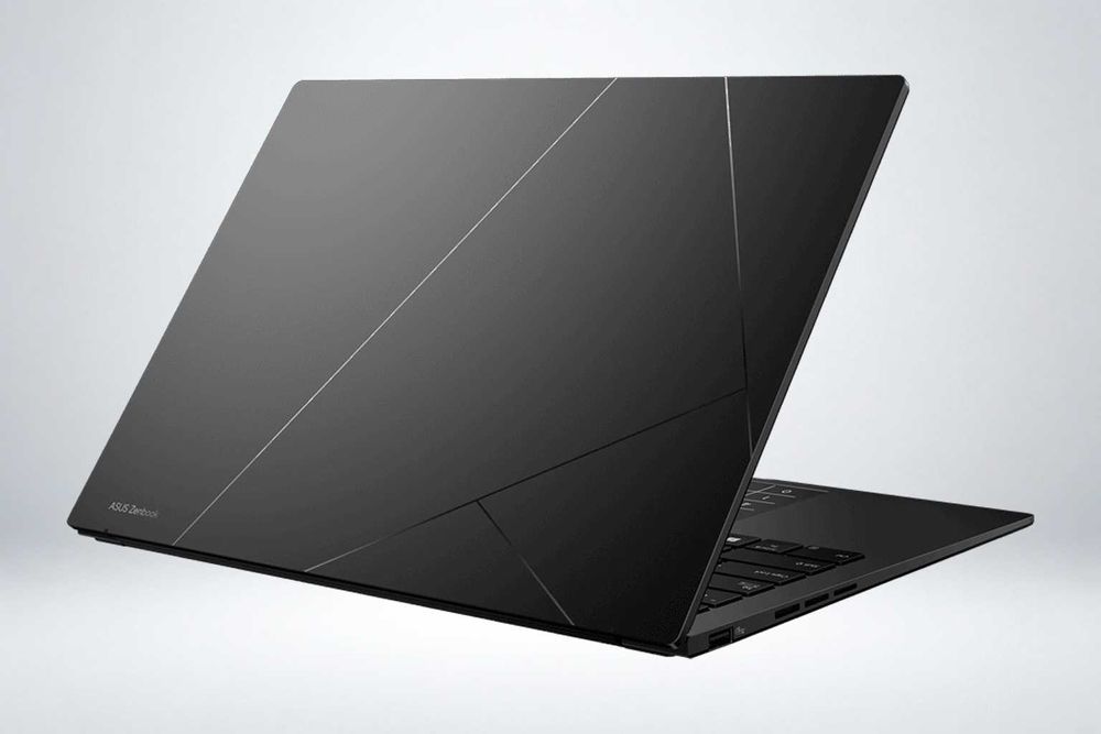 ASUS Zenbook 14 OLED / Ryzen AI 7 / 32GB / 1TB / 120Hz / Windows 11