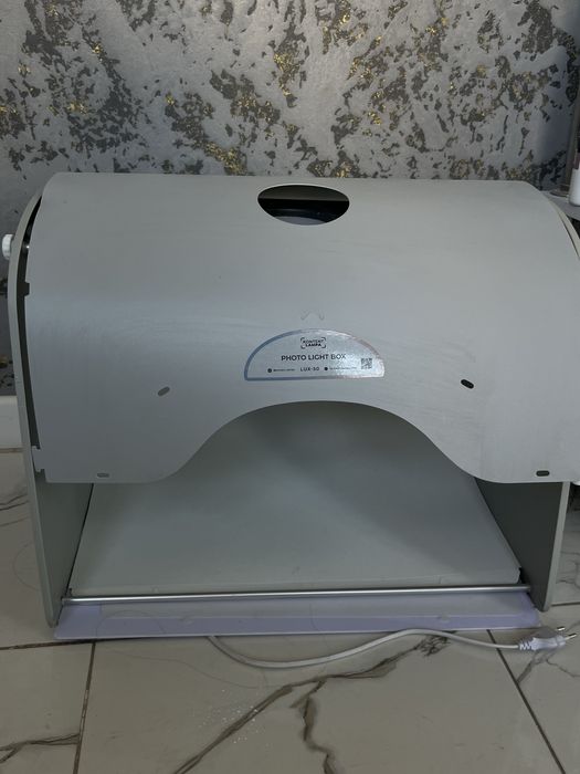 Продам мебель для мастеров салона красоты