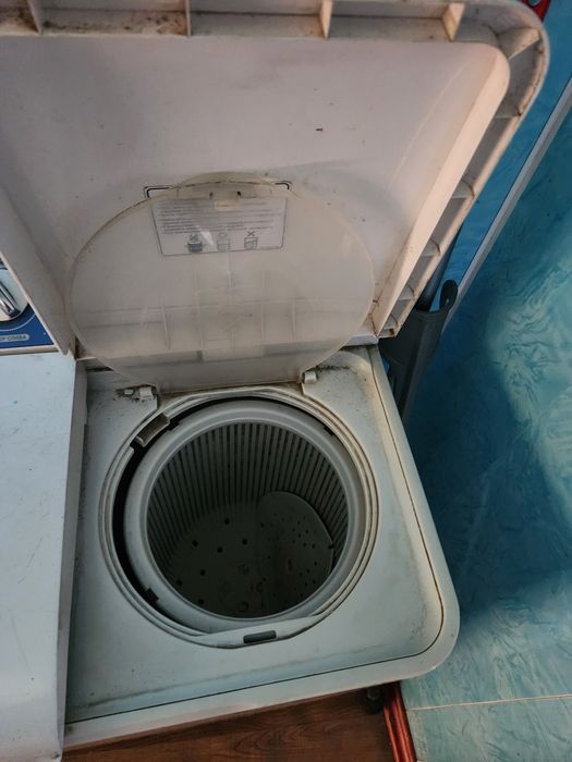 Стиральная машинка полуавтомат