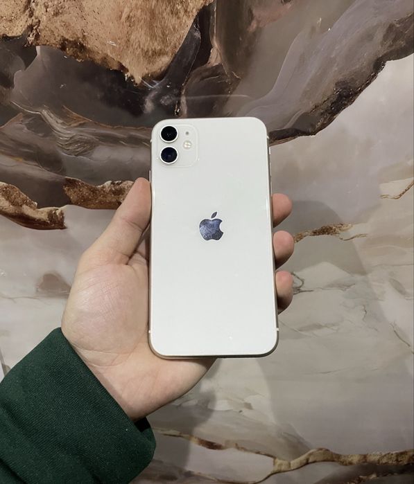 Продам телефон Айфон 11 128Gb