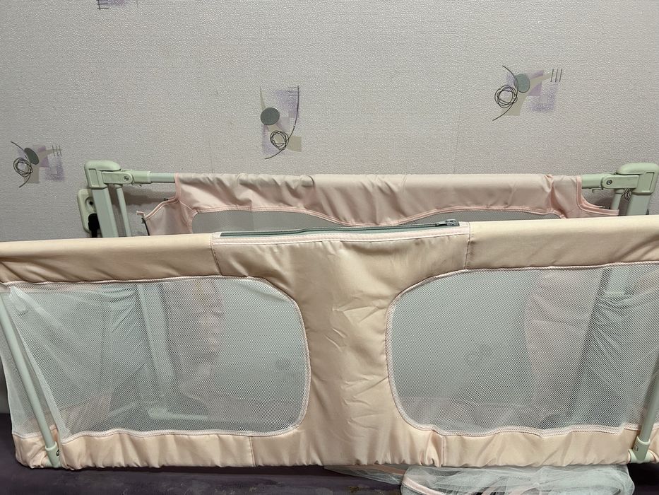 Складная кроватка барьер