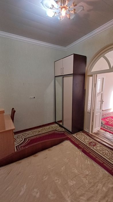 Сдаётся дом не земле.