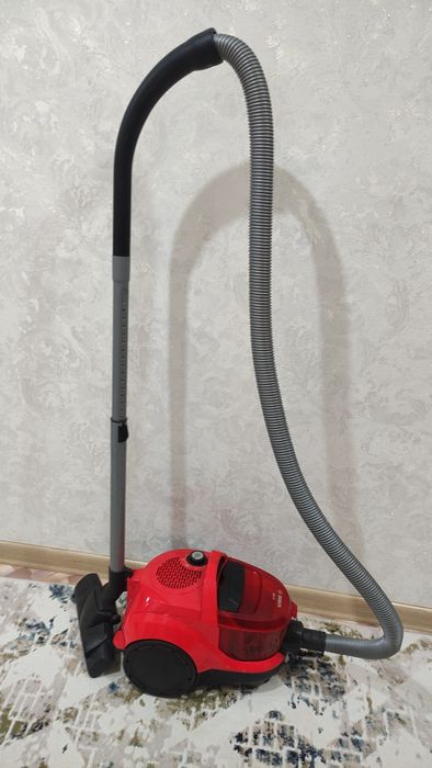 Продам пылесос bosch