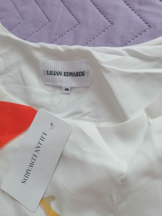 Дамска рокля чисто нова